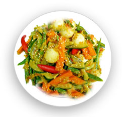 Carrot-Cucumber Acar with Fried Garlic