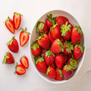 strawberry spring fruit2
